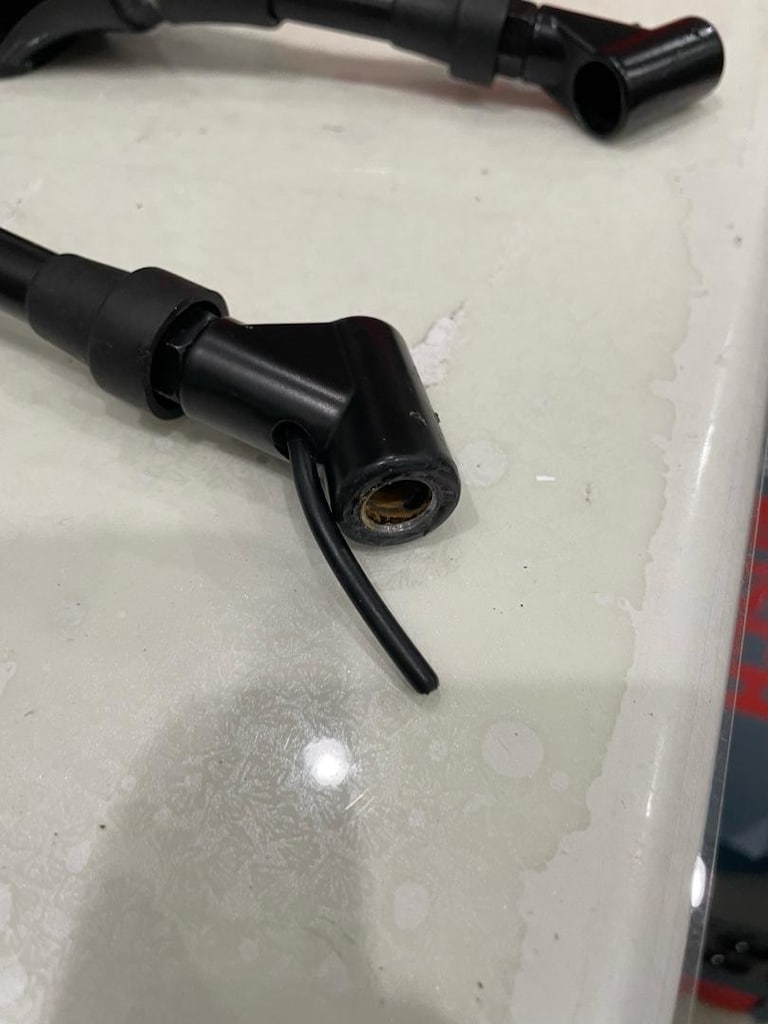 MOTOR AYNA SAĞ DİĞERİ KIRIK SİNYALLİ 600₺ - 3