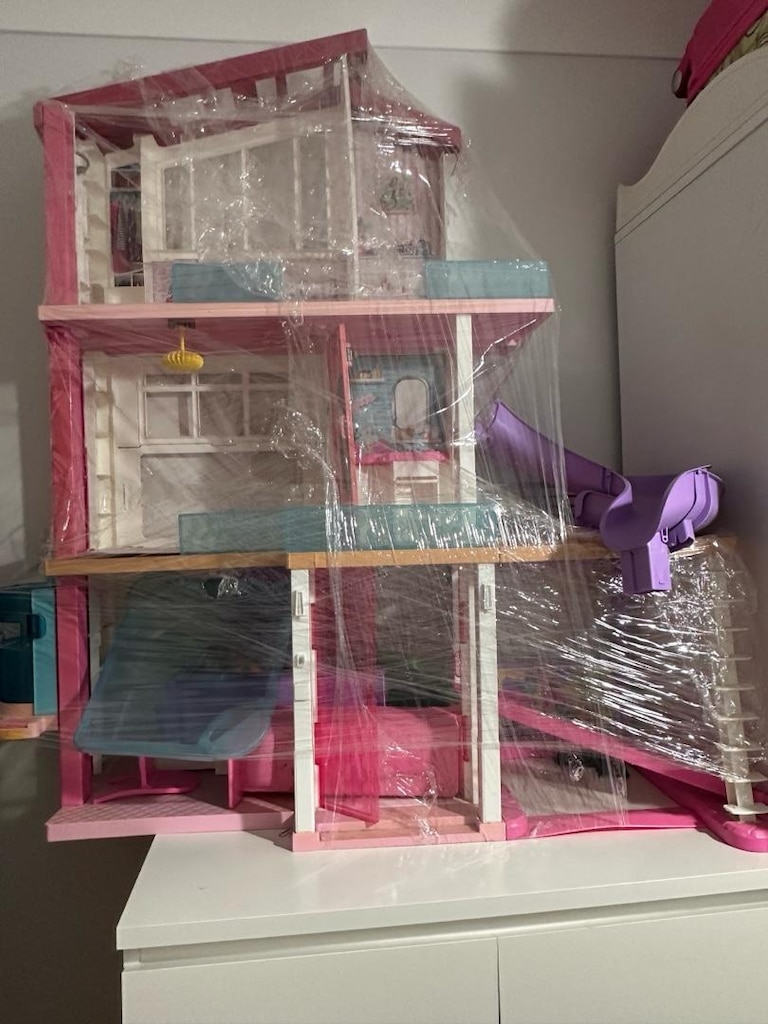 Kaydıraklı barbie evi - 4