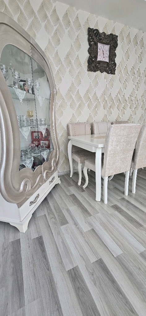 yemek masası ve vitrini - 5