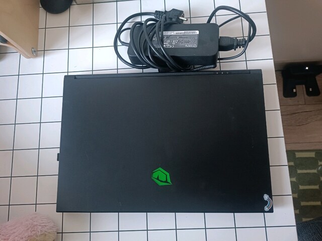 MONSTER ABRA A5 V14.6 15,6"