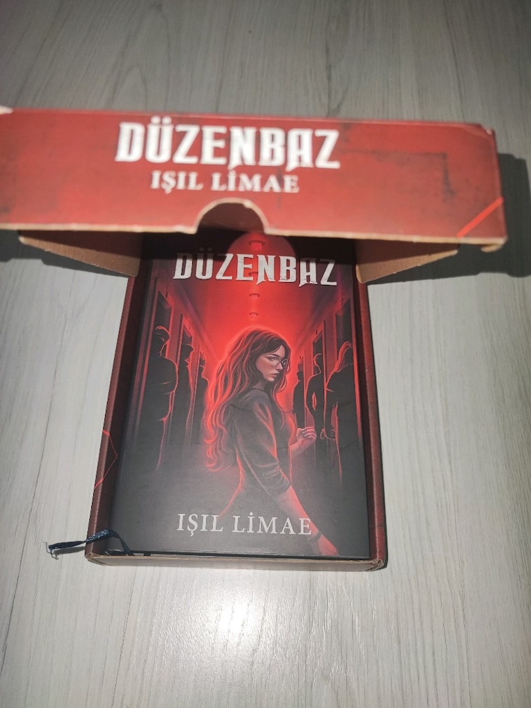 OYUNBAZ ve Düzenbaz Kitap Serisi Kutulu Posterli - 2