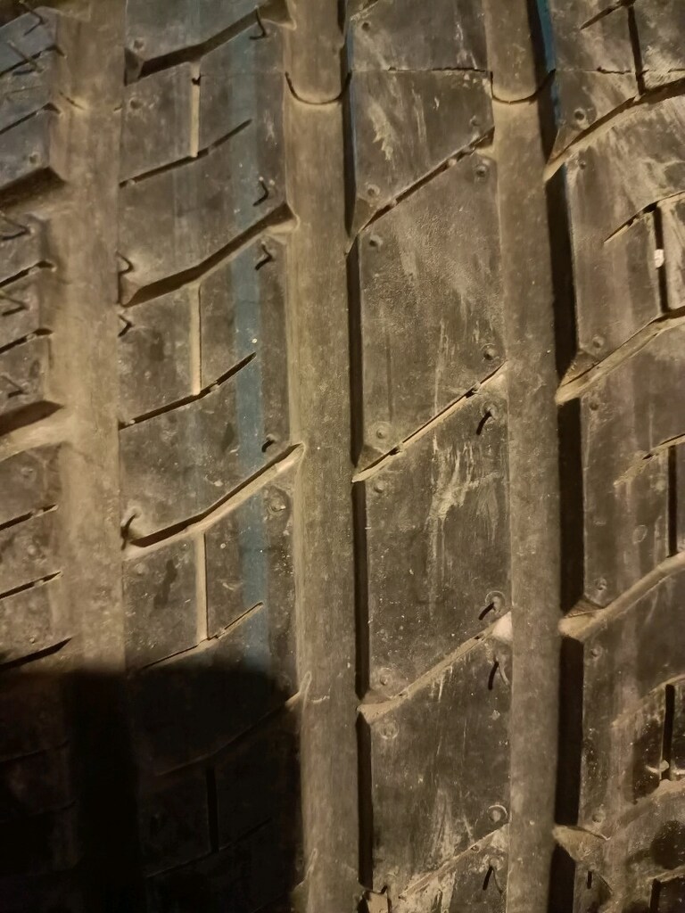 bmv 7 serisi 1 adet225 55 r ,16 cant çok temiz lastik sifir - 6