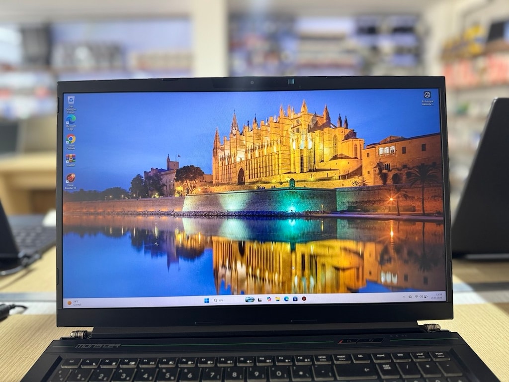 MONSTER İ7 7750H İŞLEMCİ | RTX3060 6GB E.K.| 16GB RAM | 500GB SSD - 6