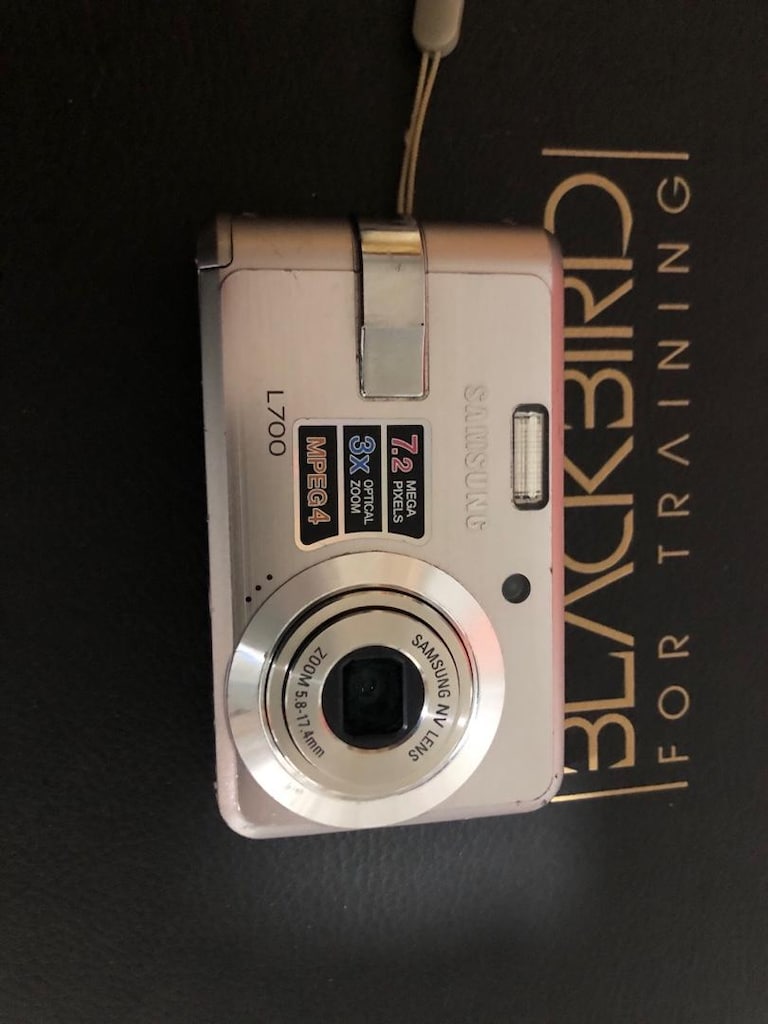 samaung L700 fotograf mak çalışıyor ekran da kırık var - 2