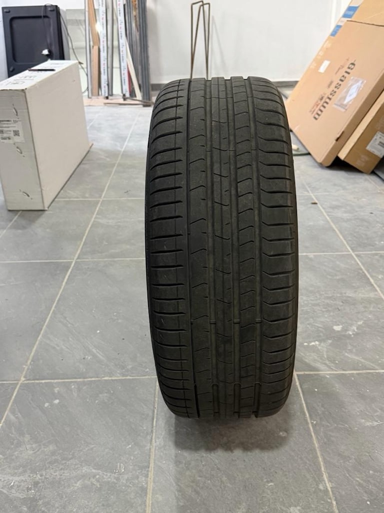 Orijinal Cupra Formentor 19 İnç Jant Lastik - Pirelli P Zero (245/40 R - 6