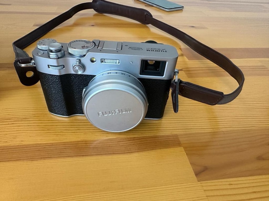 fUJİFİLM X100VI