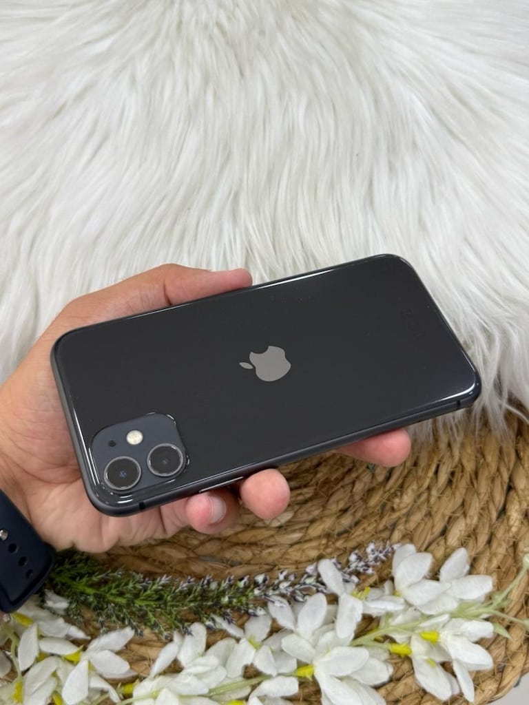 İPHONE 11 128GB KUTU FATURALI HATASIZ PİL 100 - 6