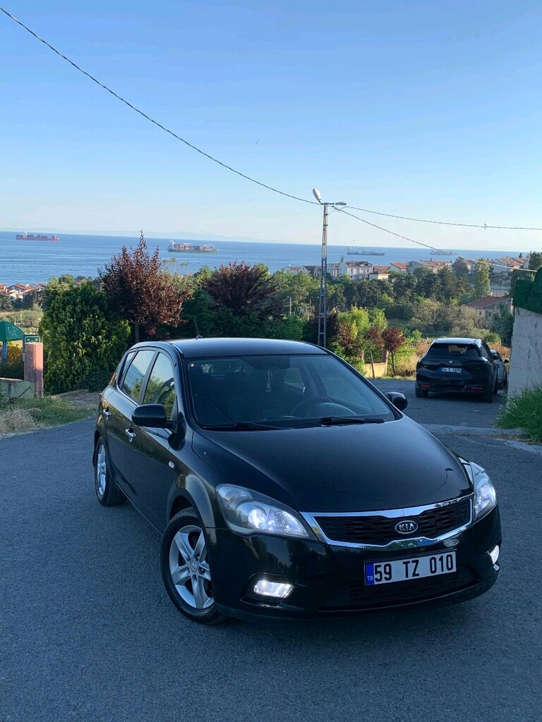 Kia Ceed HATASIZZ - 5