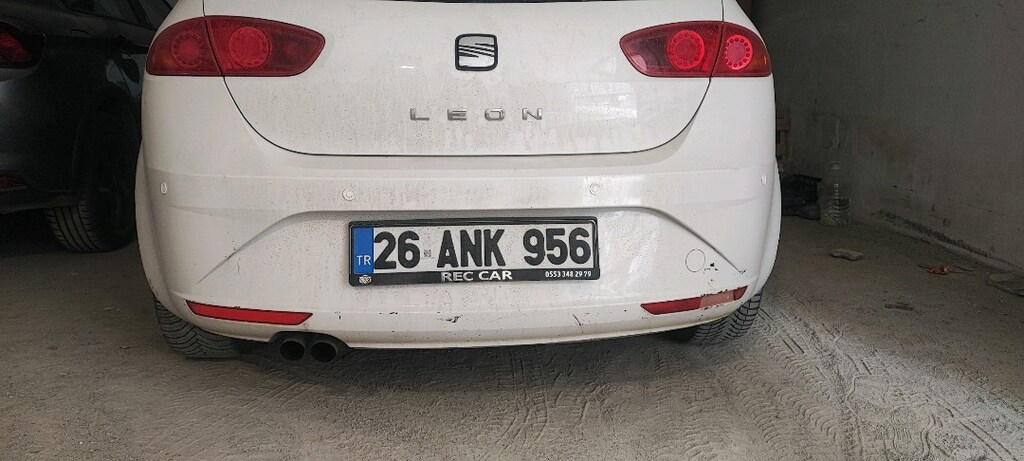 2011 Seat Leon Orjinal arka Tampon - 4