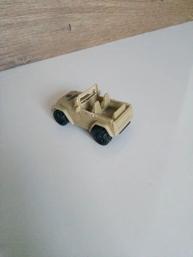 1/64 ölçek 1980 model Jeep Wrangler CJ-6 askeri model Suv araba - 4