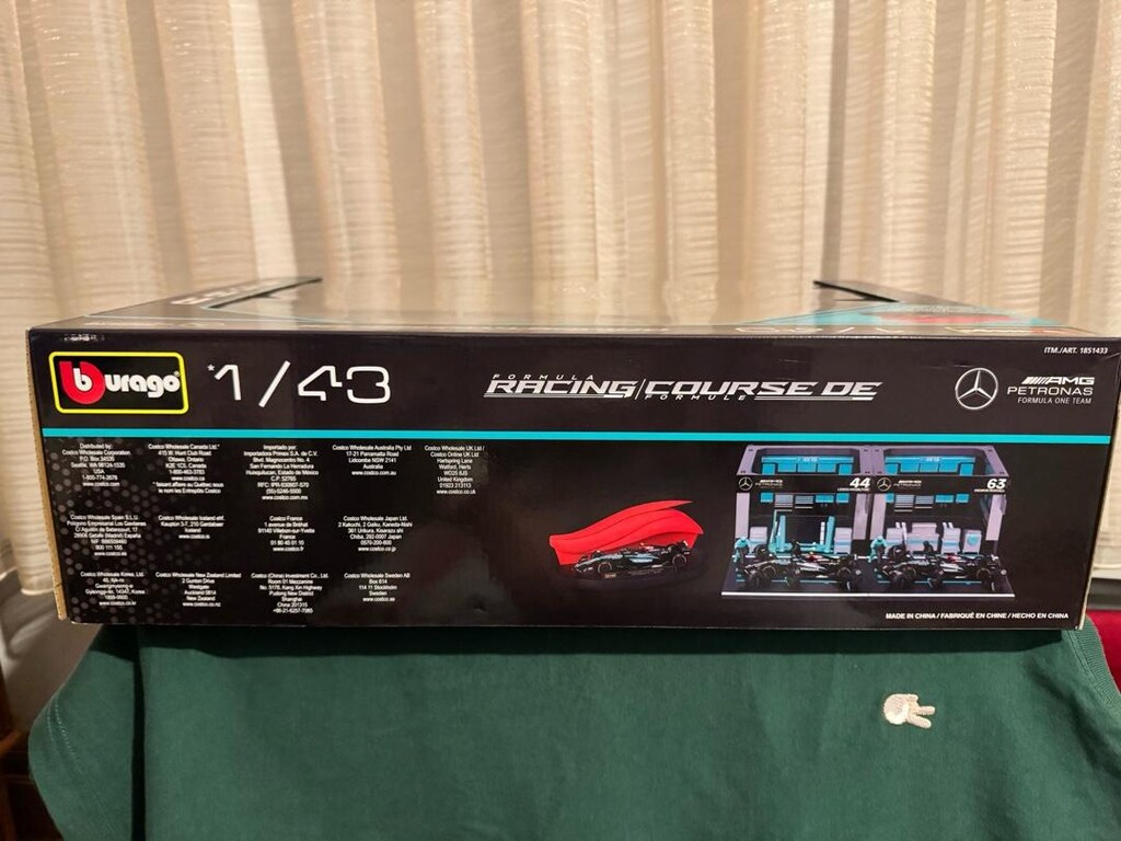 Mercedes Burago 1:43 F1 Yarış ve Pit Ekibi Diecast Seti - 10