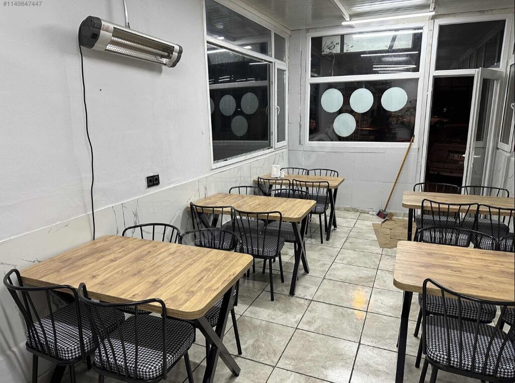 X AYAK MUTFAK MASASI+ 4 ADET AY SANDALYE ( FABRİKADAN HALKA) - 4