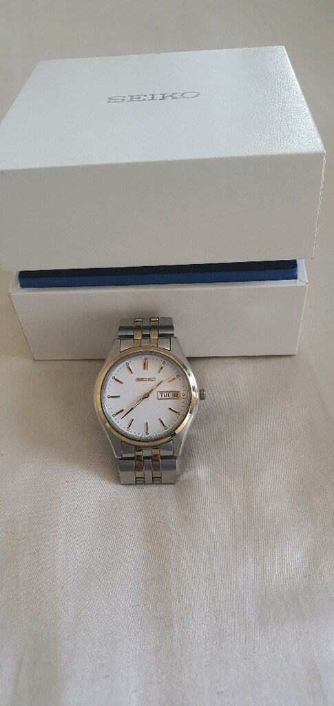 Seiko kol saati. Geliri hayır kurumlarına verilecektir - 7