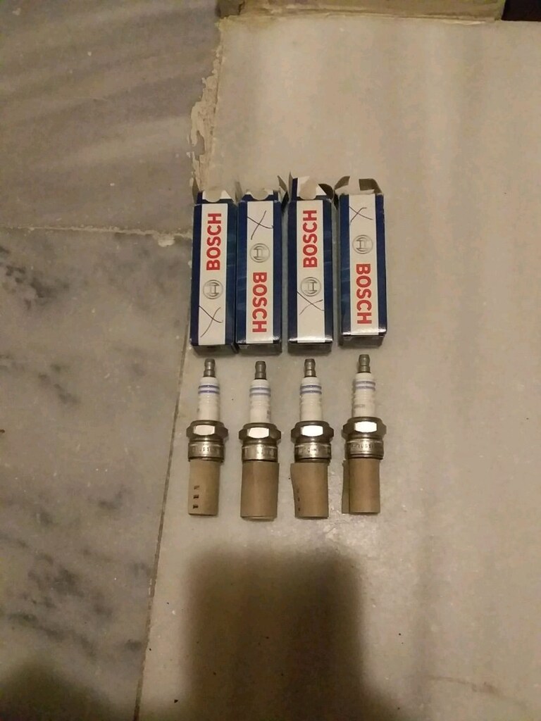 POLO CLASSİC 3 TIRNAK ATEŞLEME BUJİSİ - 2