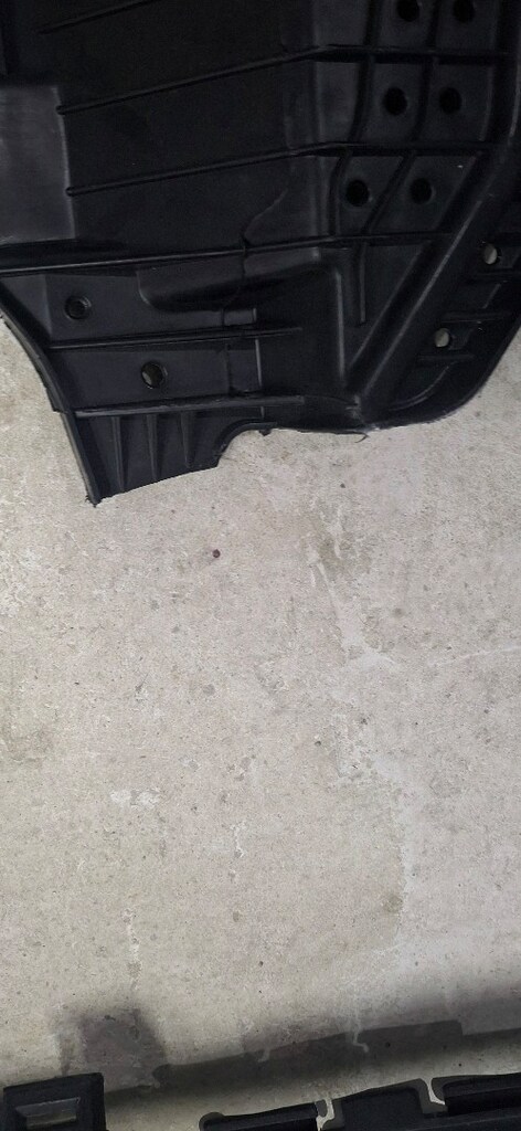 TOYOTA COROLLA ÖN TAMPON MUHAFAZASI 15-18 - 2