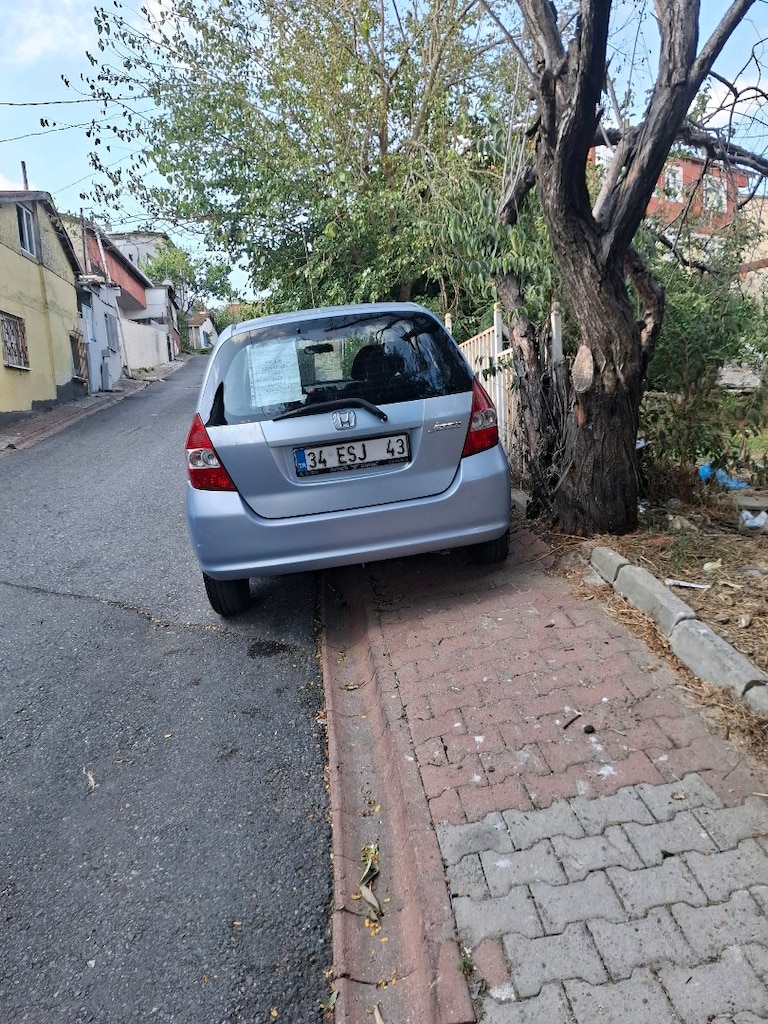 SANAYİ YOLUNU UNUTTURAN HONDA JAZZ - 3
