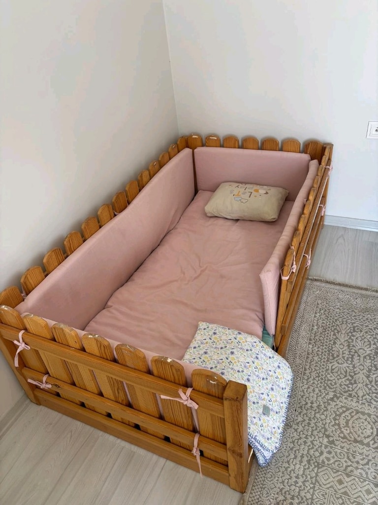 montesori bebek karyolası - 2