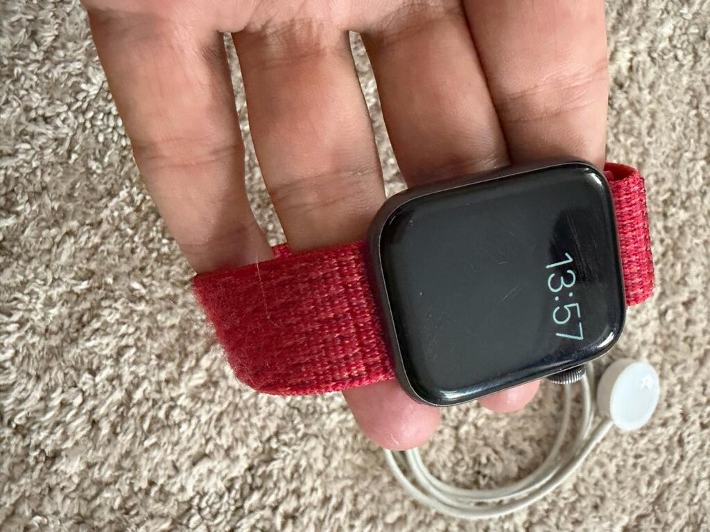 Apple Watch 5. seri 44 mm - 6