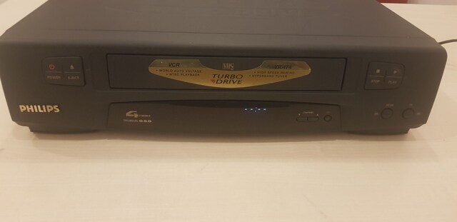 PHILIPS VHS VİDEO KASET RECORDER VCR VR 474 (KAYIT VE OYNATMA)