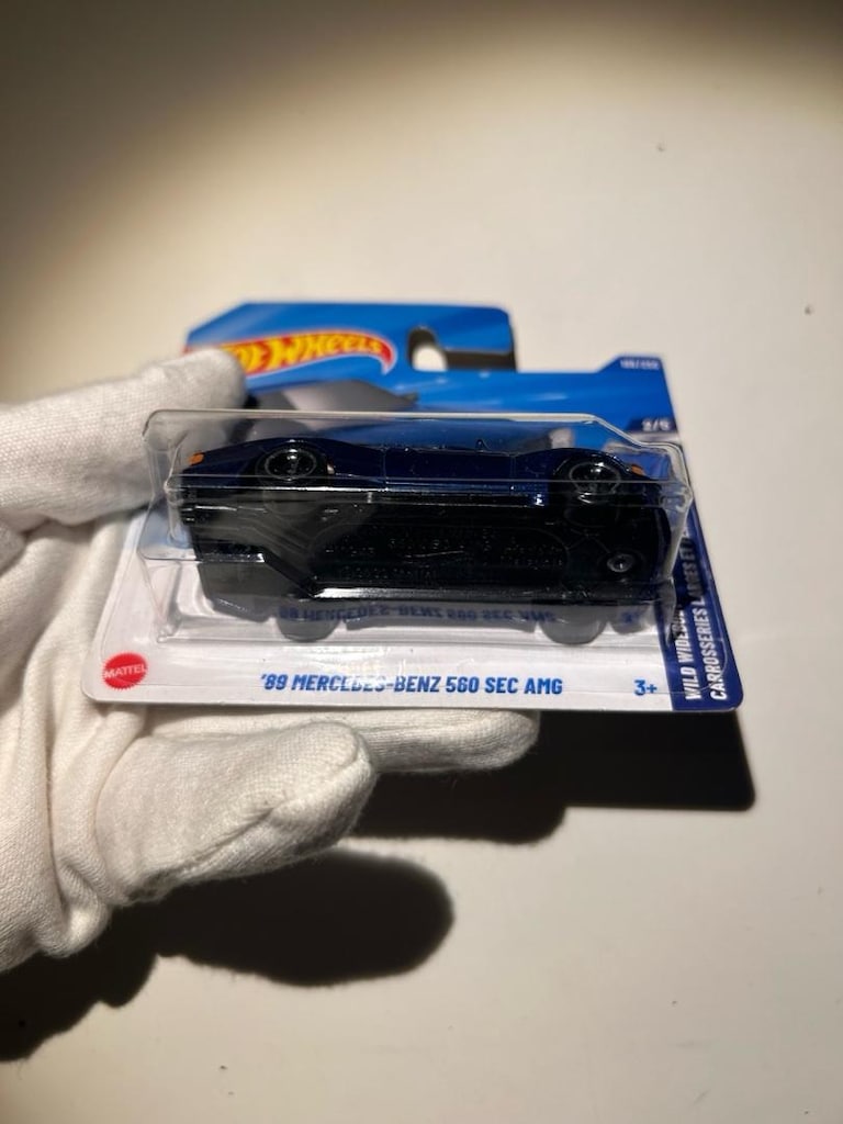 Hot Wheels Mercedes 560 SEC AMG - 5