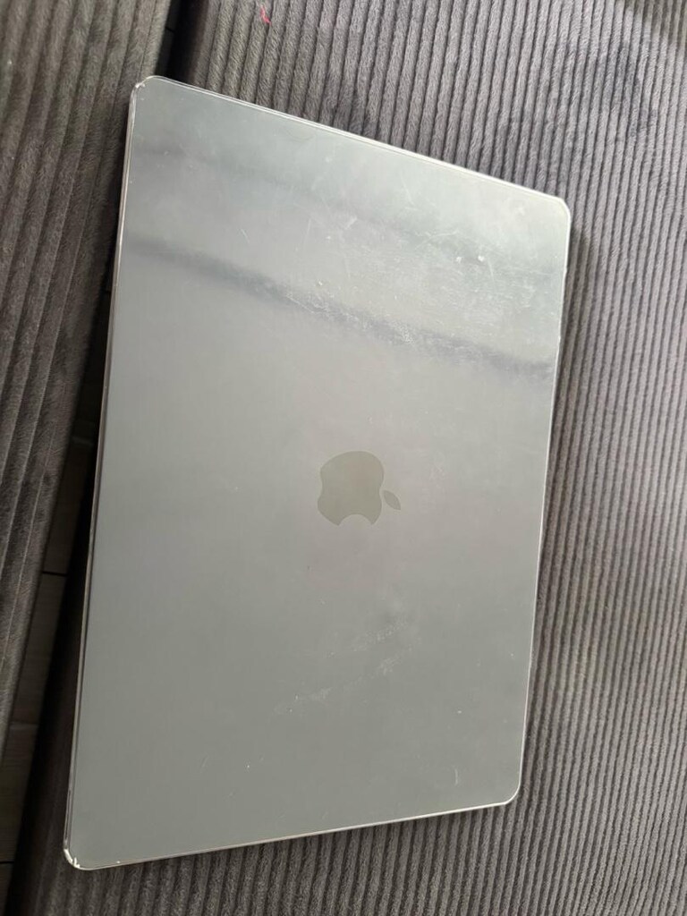 MACBOOK AİR SIFIRDAN FARKSIZ ÇİZİKSİZ - 2