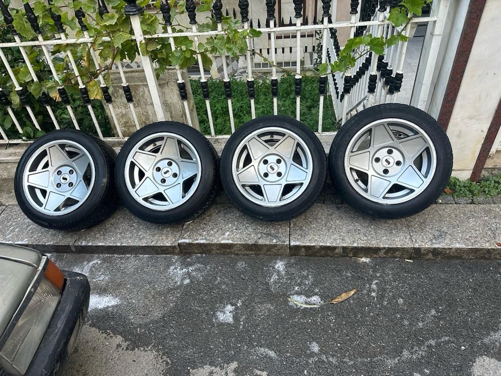 Wiper ÇELİKJANT lastik takımı 1.Adet Contiental 185 55 15 1.Adet Falkn - 3
