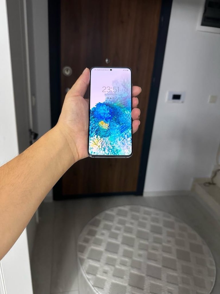 TEMİZ SORUNSUZ SAMSUNG S20 128 GB 8 GB RAM TELEFON - 3