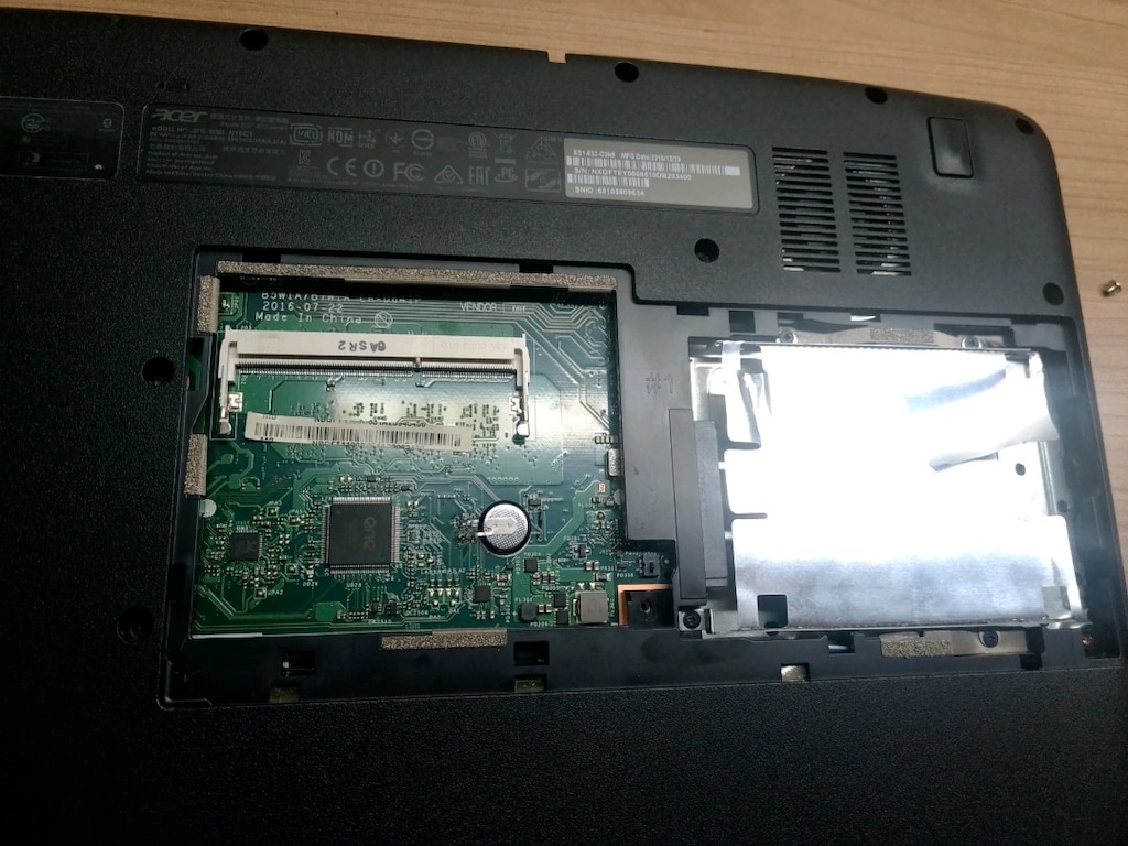 Acer laptop açılır gibi oluyor kapanıyor ekran yok - 5