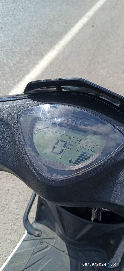 Küba Pesaro 125x sıfır ayarında düşük kilometre - 6