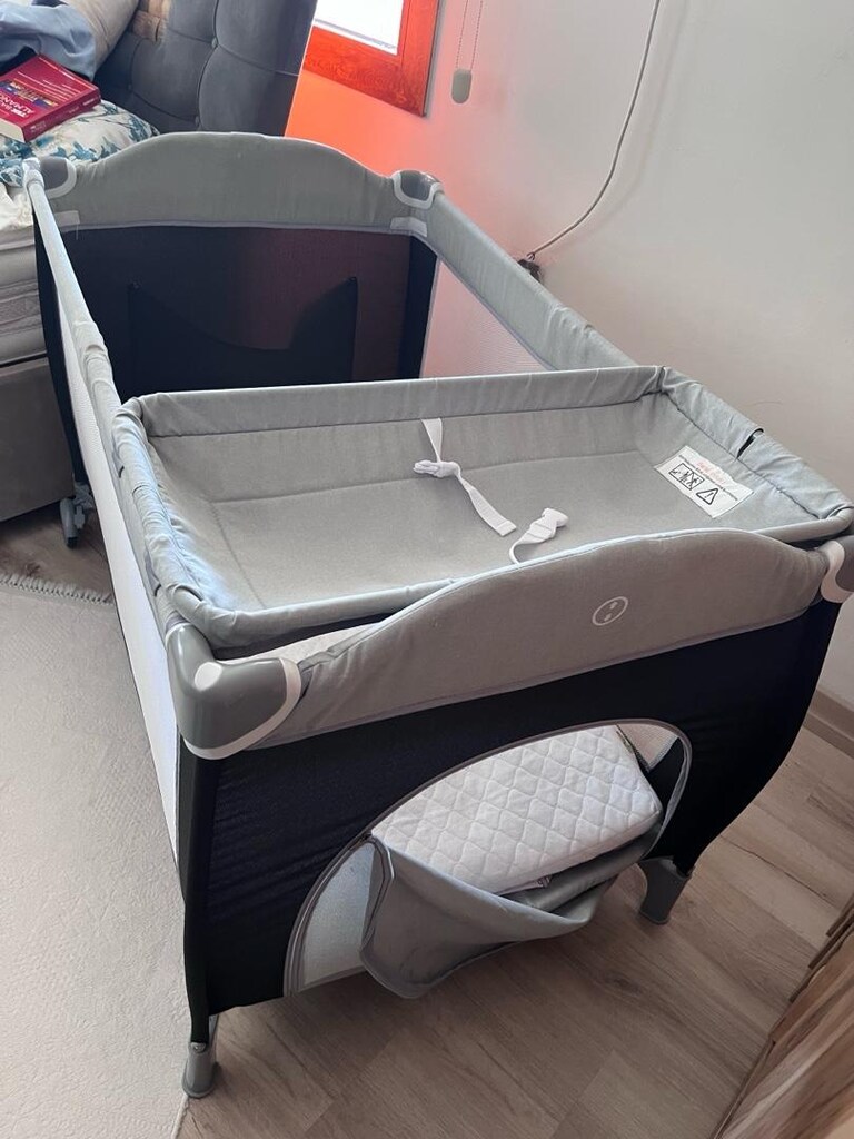 kraft beşik katlanır tekerlekli taşınır yatak ve pedli - 6