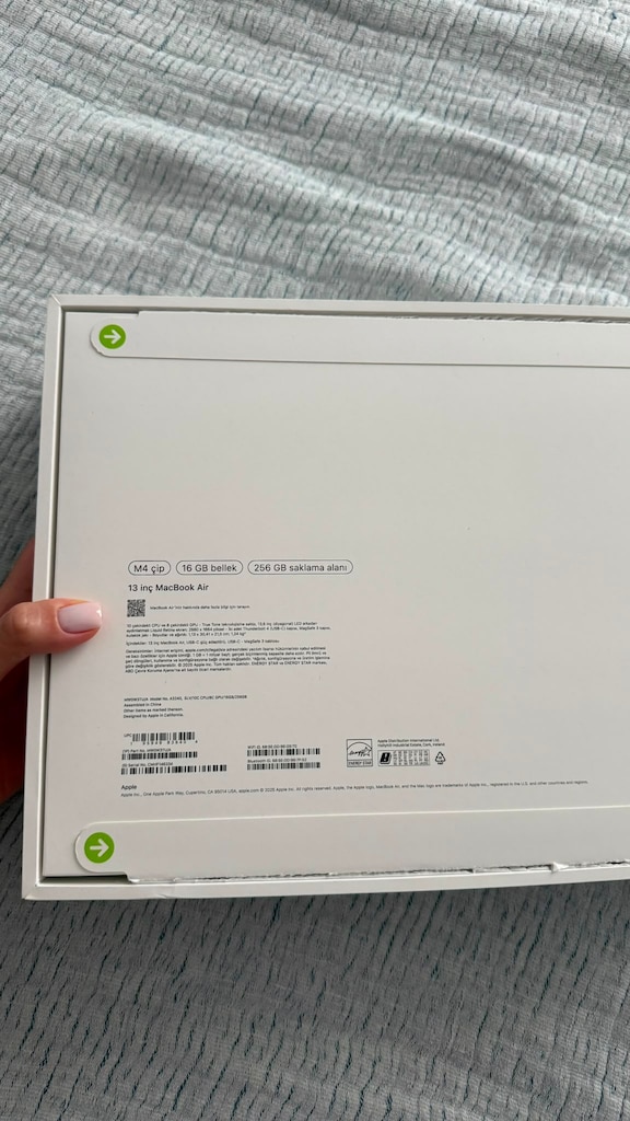 MacBook Air 13" M4 (16 GB / 256 GB) – 17 Nisan 2028 Apple Garantili - 7