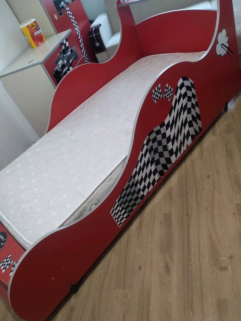 Çoçuk arabalı yatak mobilyalı - 2