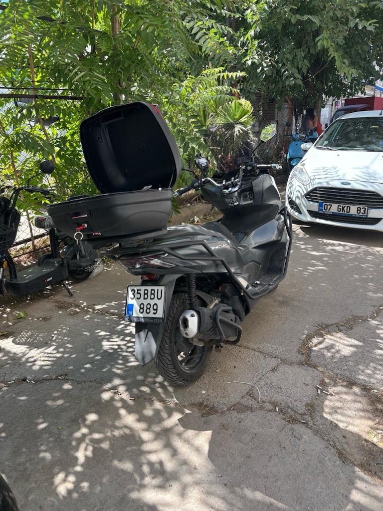 2021 model Honda Pcx - 3