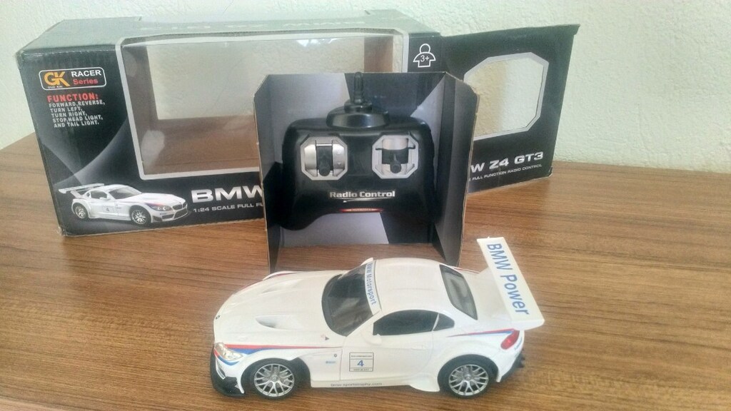 UZAKTAN KUMANDALI BMW Z4 SPOR ARABA - 5