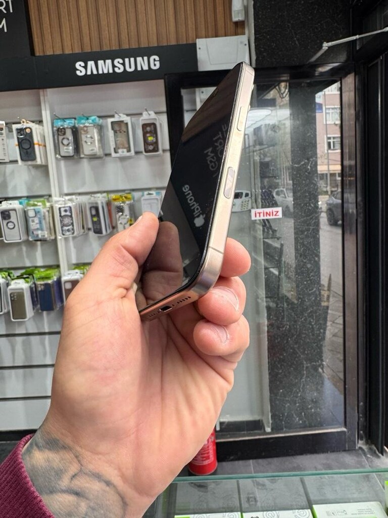 İphone 16 pro çöl YD - 4