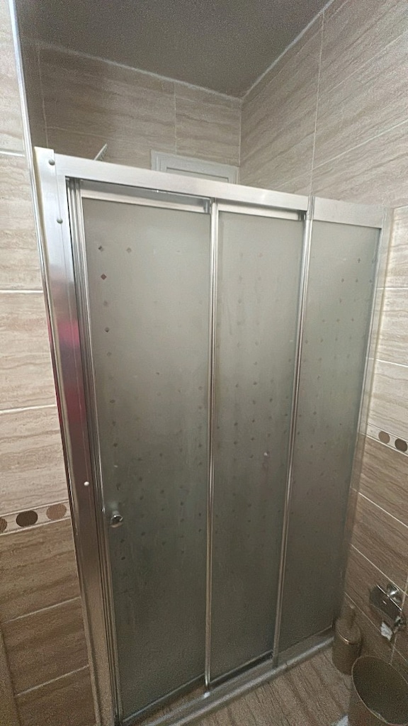 DUŞAKABİNDE FIRSAT - 8