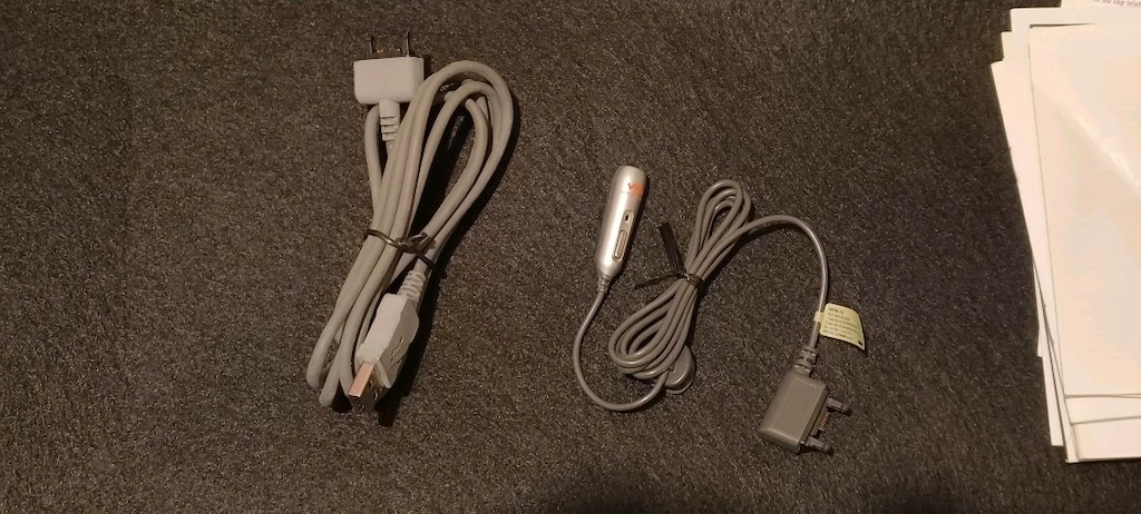 Sony Ericsson W700i Kutu ve Kabloları - 2