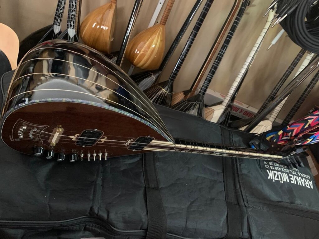 Sıfır elektro saz kalın kılıf tel hediyeli