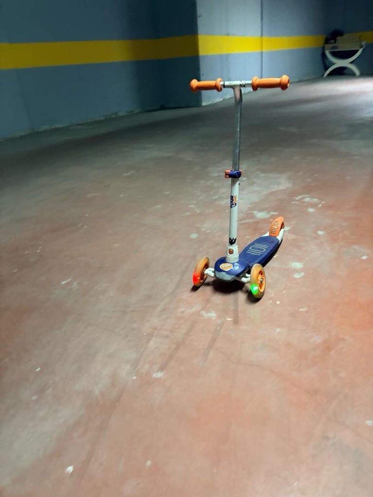 decathlon B1 500 ışıklı scooter - 2