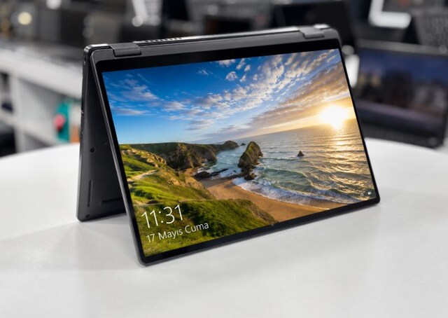 Dokunmatik Katlanabilir Dell Notebook İ7 8.Gen 8Gb Ram 256M2 Laptop