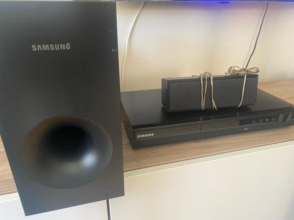Samsung HT E355 Ev Sinema Sistemi