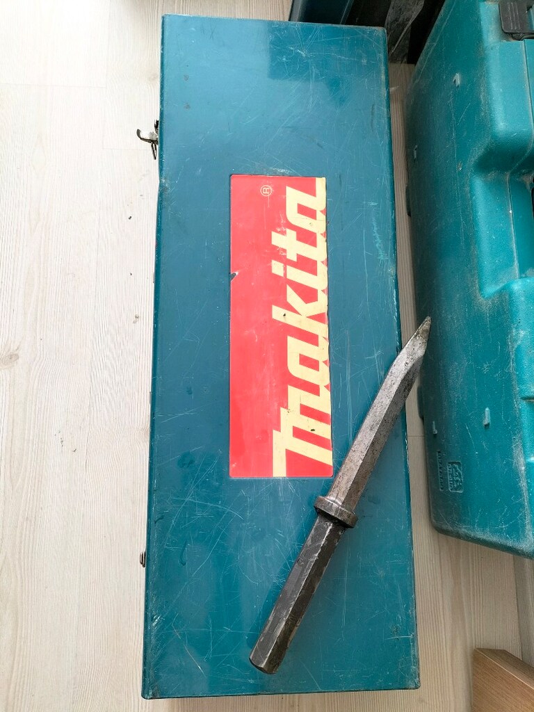 MAKİTA 18 Kg Kırıcı temiz - 2