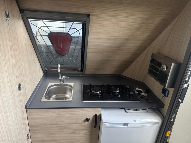 Decamp x3 çekme karavan