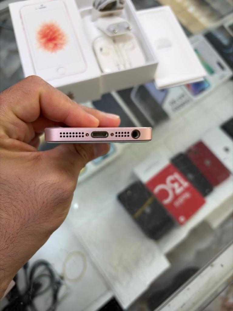 MÜHENDİSCELL’DEN İPHONE SE 64 GB ORJİNAL PİL %100 İOS 13.2.2 - 4