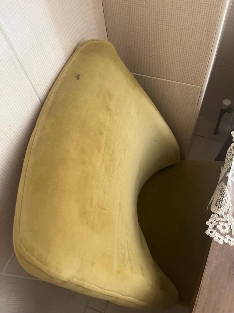 az kullanılmış yemek masası - 5