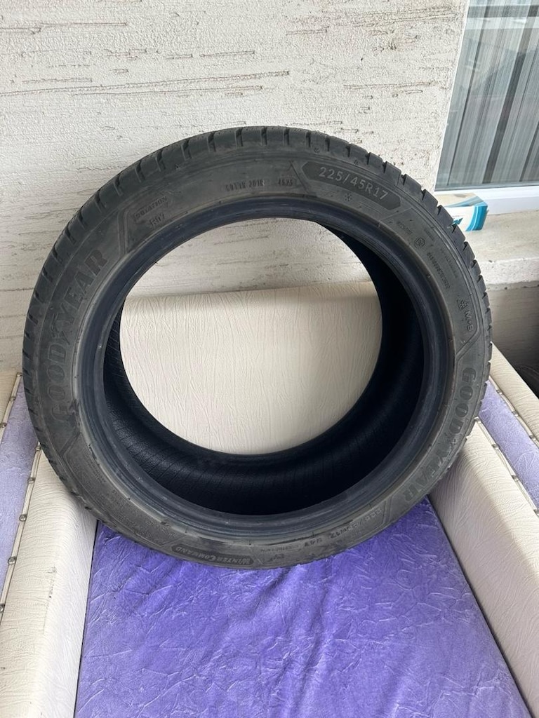 GOODYEAR KIŞLIK LASTİK 4 ay kullanıldı - 4