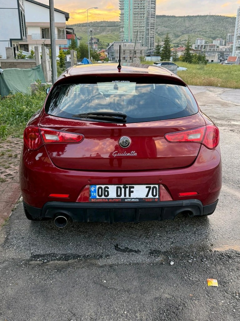 alfa Romeo giulietta - 2