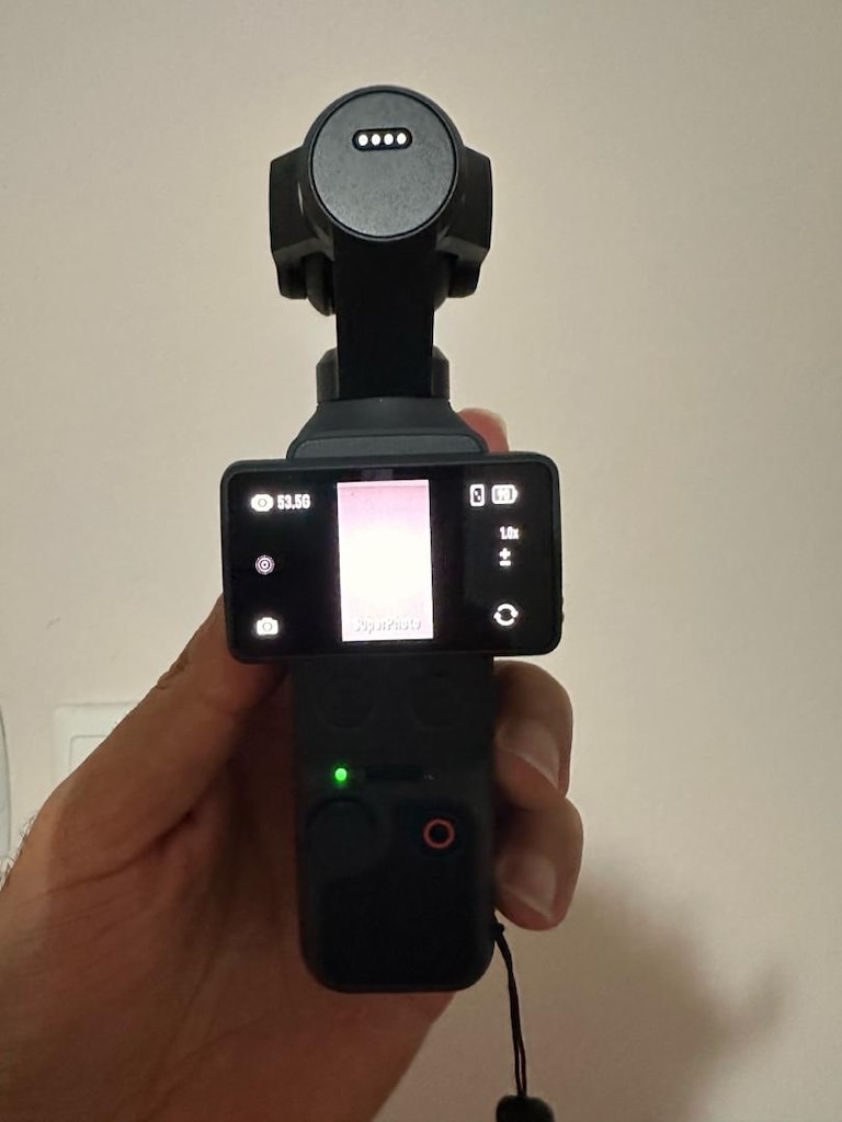 DJI osmo Pocket 4 Creator Combo - 2