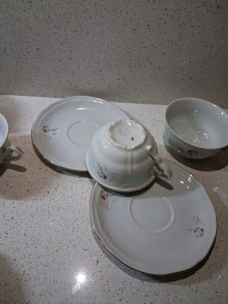 60 Yıllık Bulgaristan Malı Vintage 5’li Çay Fincanı Takımı - 4