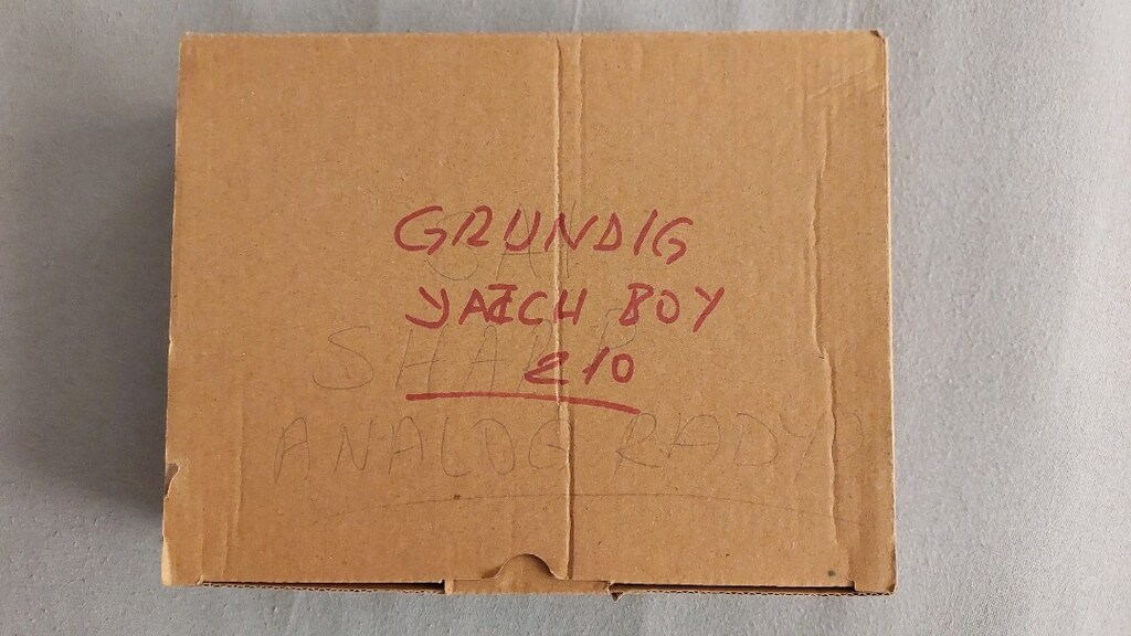 GRUNDIG YACHT BOY 210 ALMAN MALI 1985 ÜRETİMİ RADYO - 13
